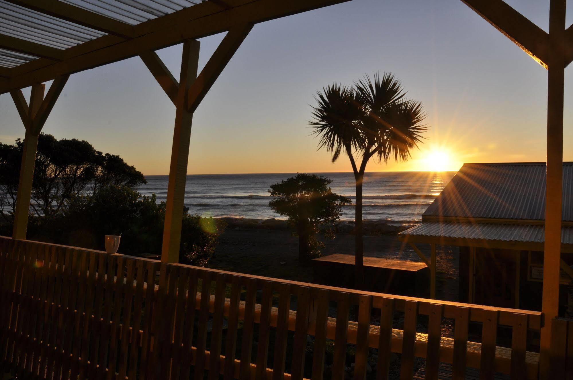 Punakaiki Beach Hostel Eksteriør billede