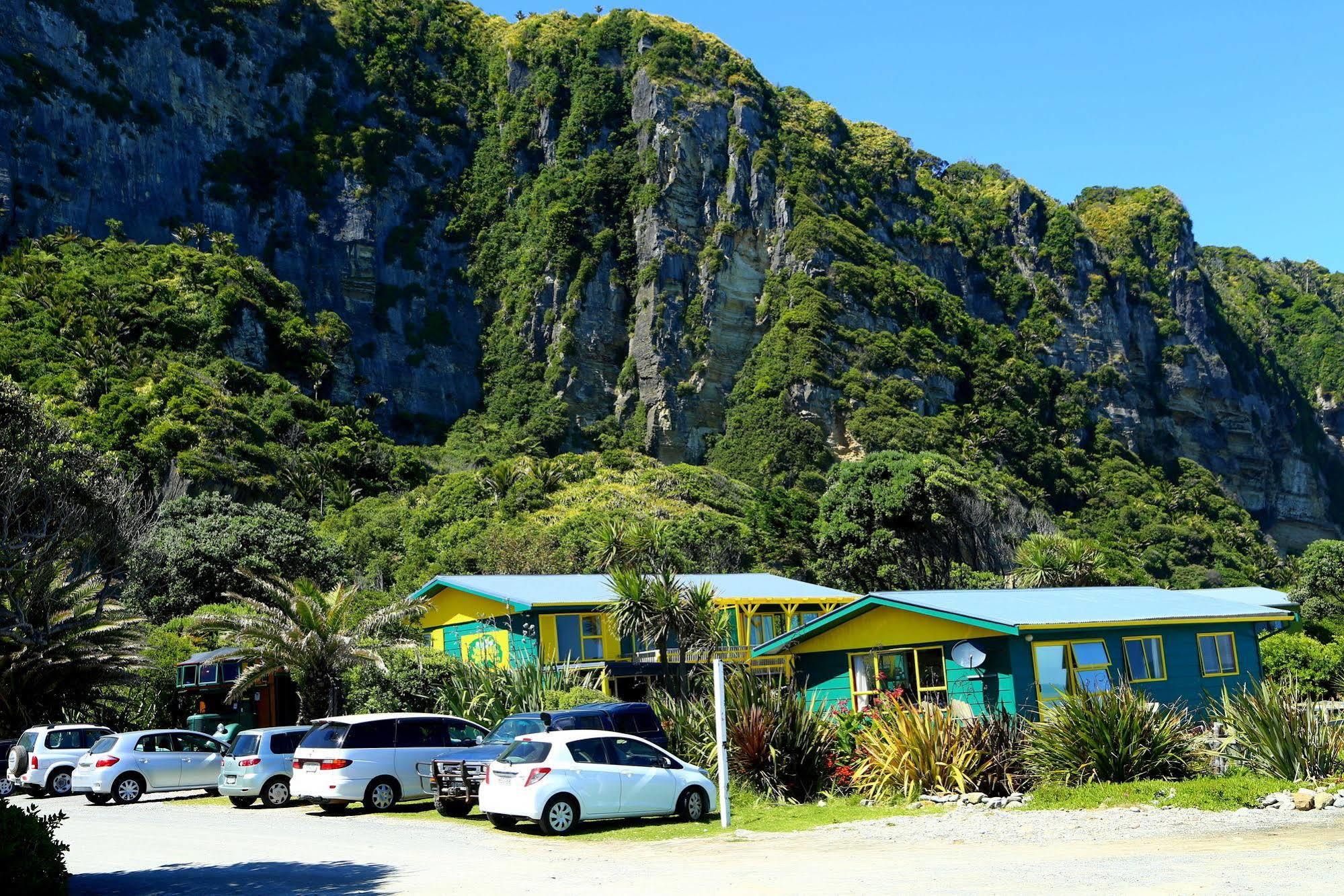 Punakaiki Beach Hostel Eksteriør billede
